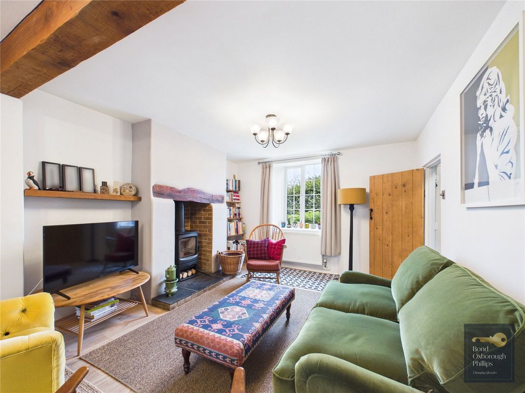 Property photo 3 of 32 Picture No. 04