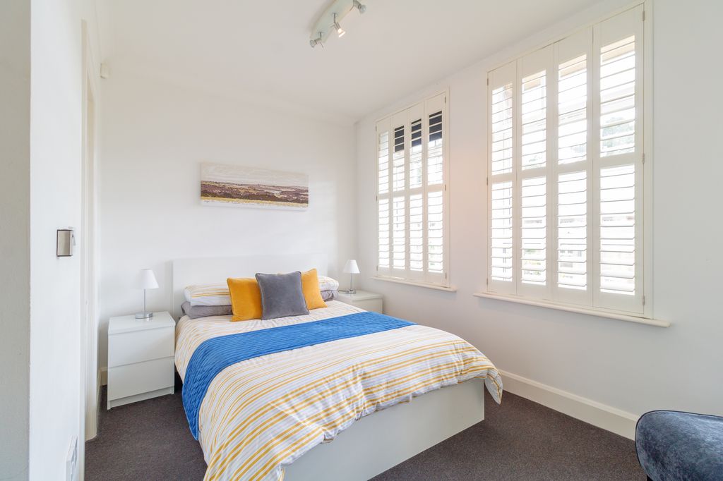 Property photo 3 of 18 Bedroom 1