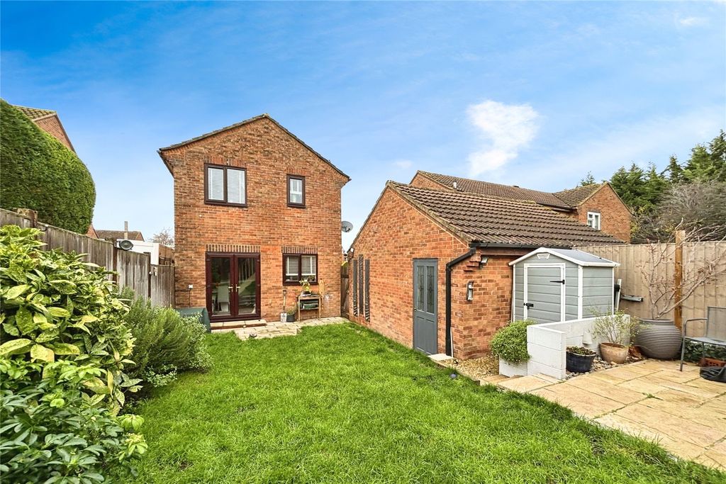 Property photo 2 of 27 Picture No. 01