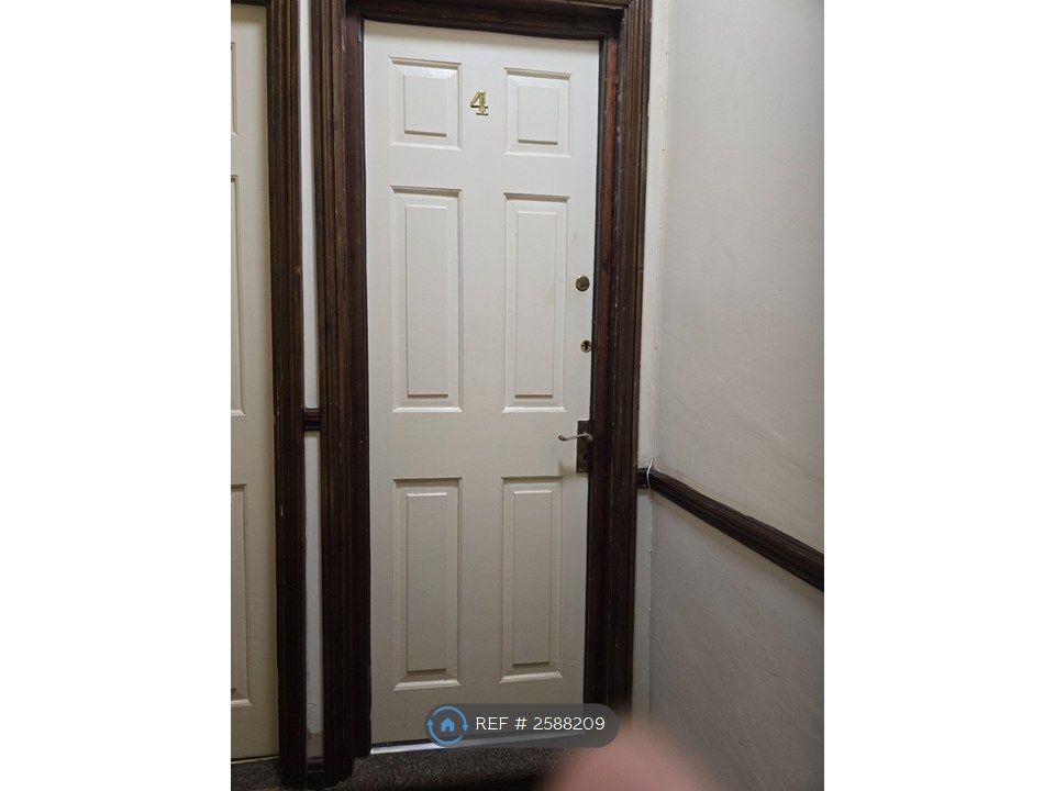 Property photo 2 of 12 Entrance Door