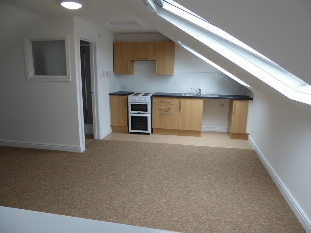 Property photo 1 of 2