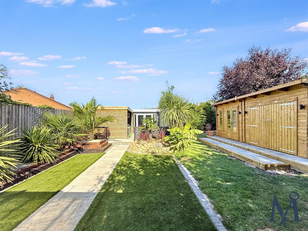 Property photo 3 of 30 Rear Garden