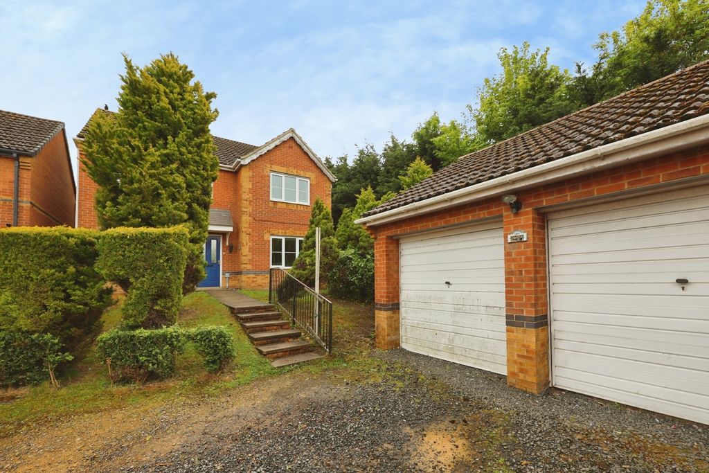 Property photo 1 of 20 Pbox-Img.Jpg