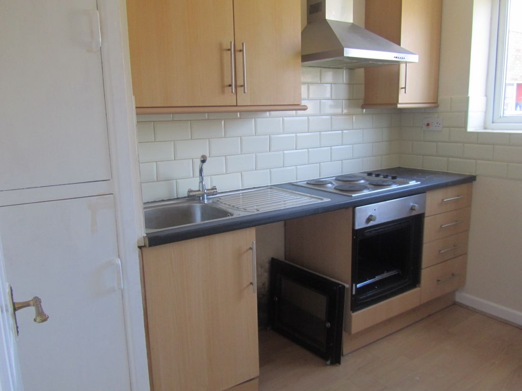 Property photo 2 of 3