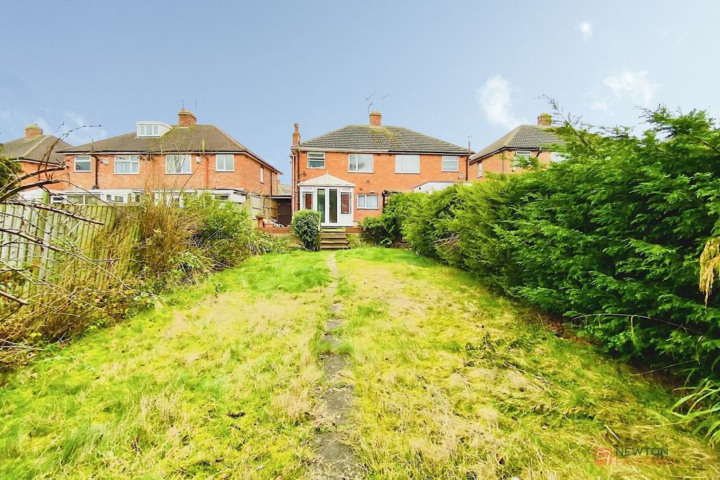 Property photo 2 of 19