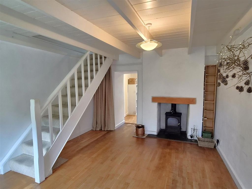 Property photo 2 of 17 Sitting Room