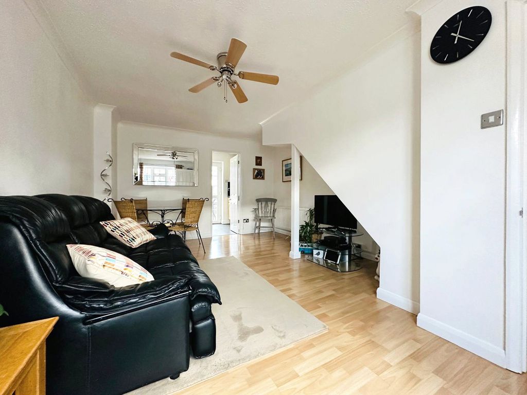 Property photo 2 of 18 Picture 2