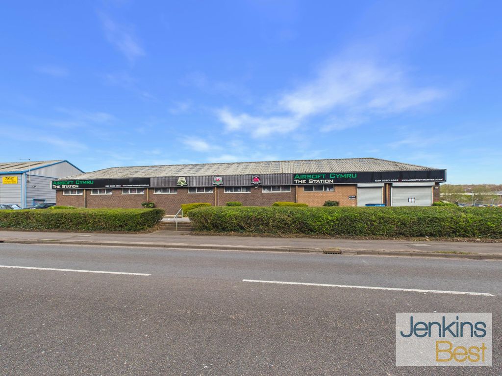 Property photo 3 of 11 Cam05096G0-Pr0029-Still027.Jpg