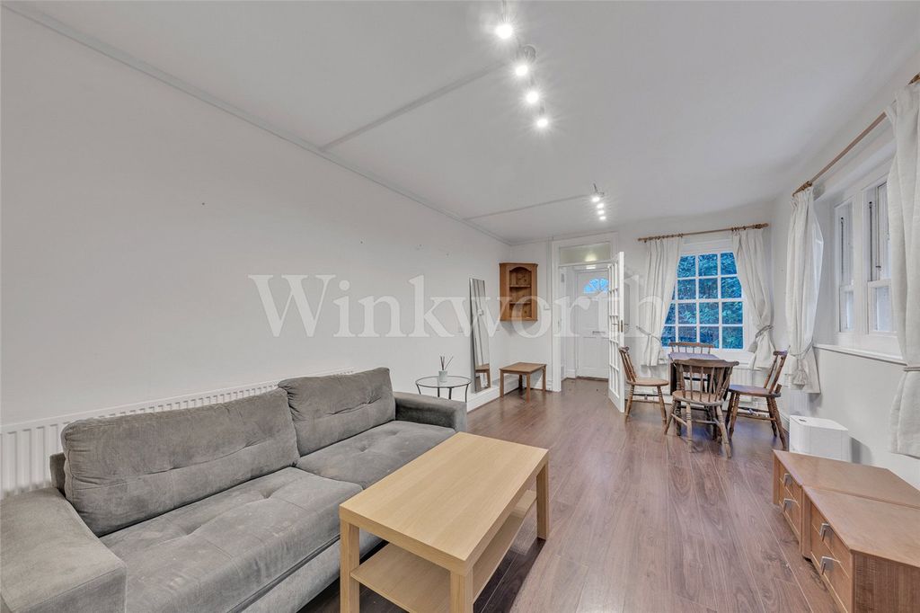 Property photo 1 of 9 Picture No. 02