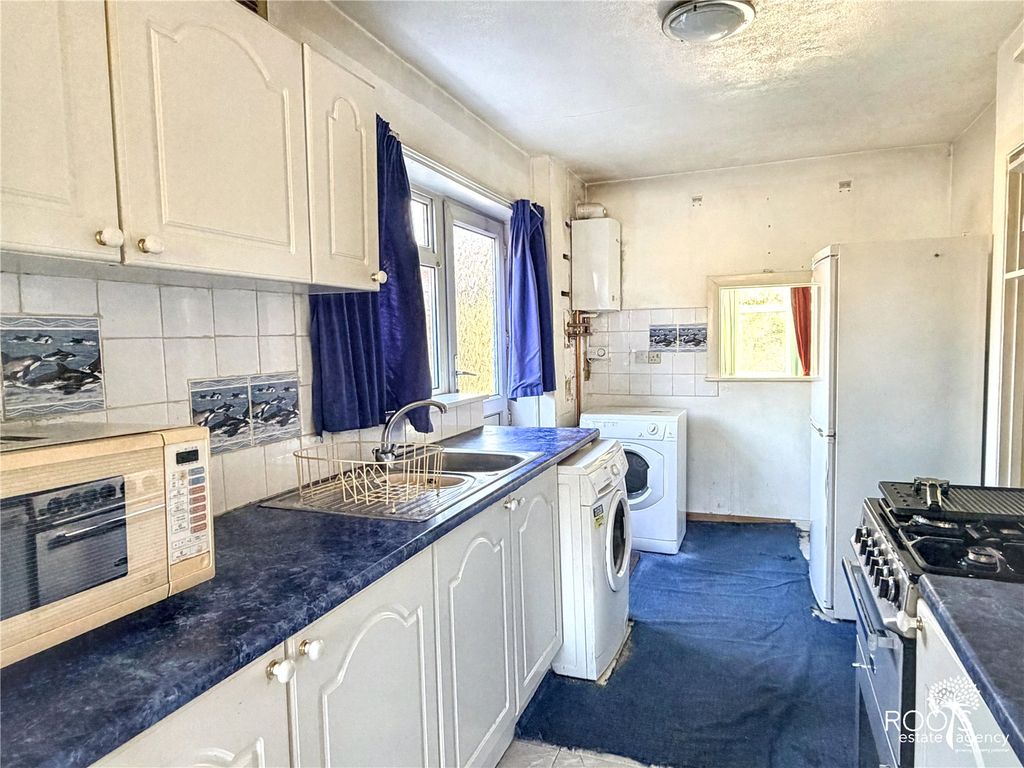 Property photo 3 of 11 Picture No. 05