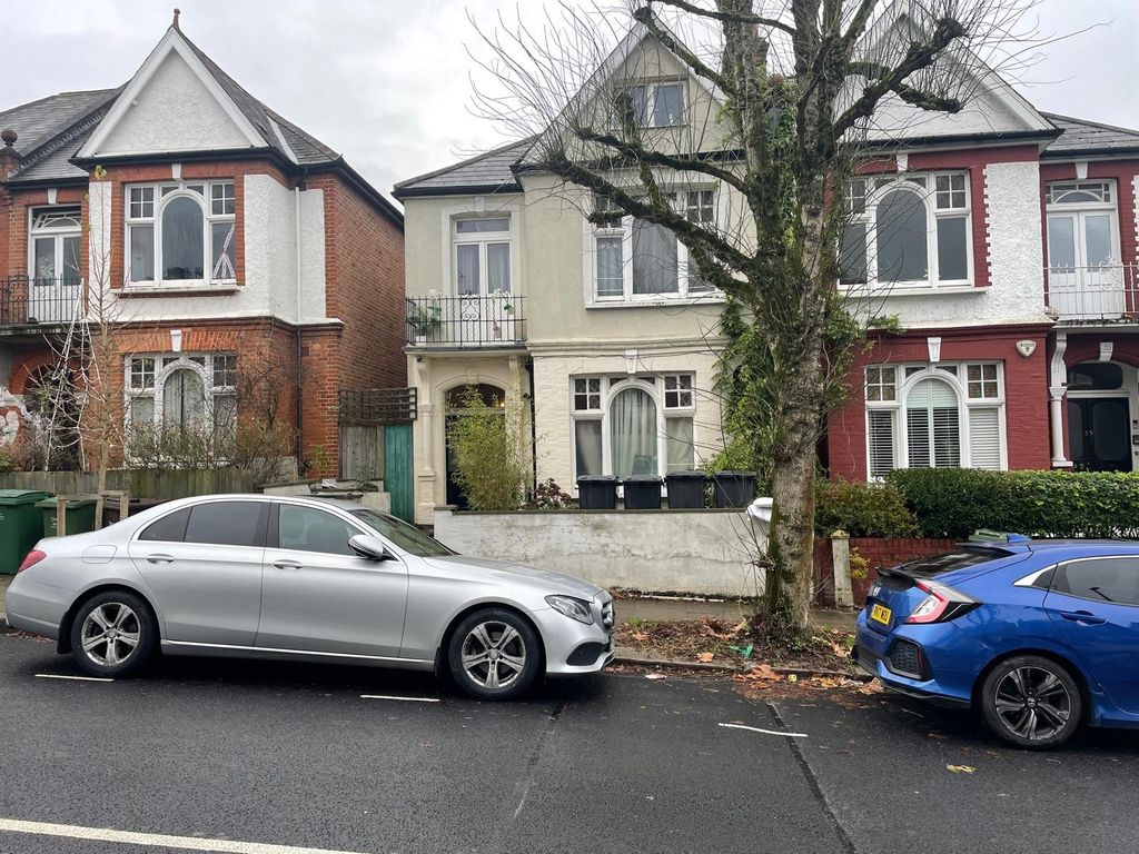 Property photo 1 of 1