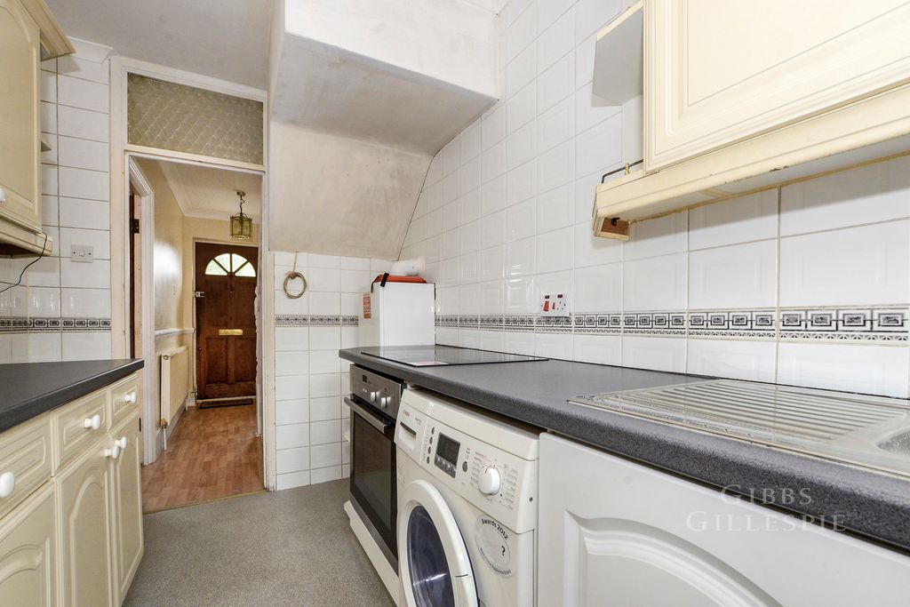 Property photo 2 of 16 Pbox-Img.Jpg