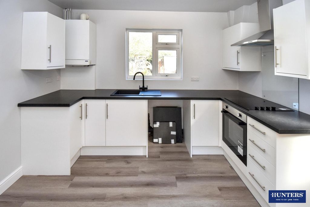 Property photo 2 of 13 Kitchen