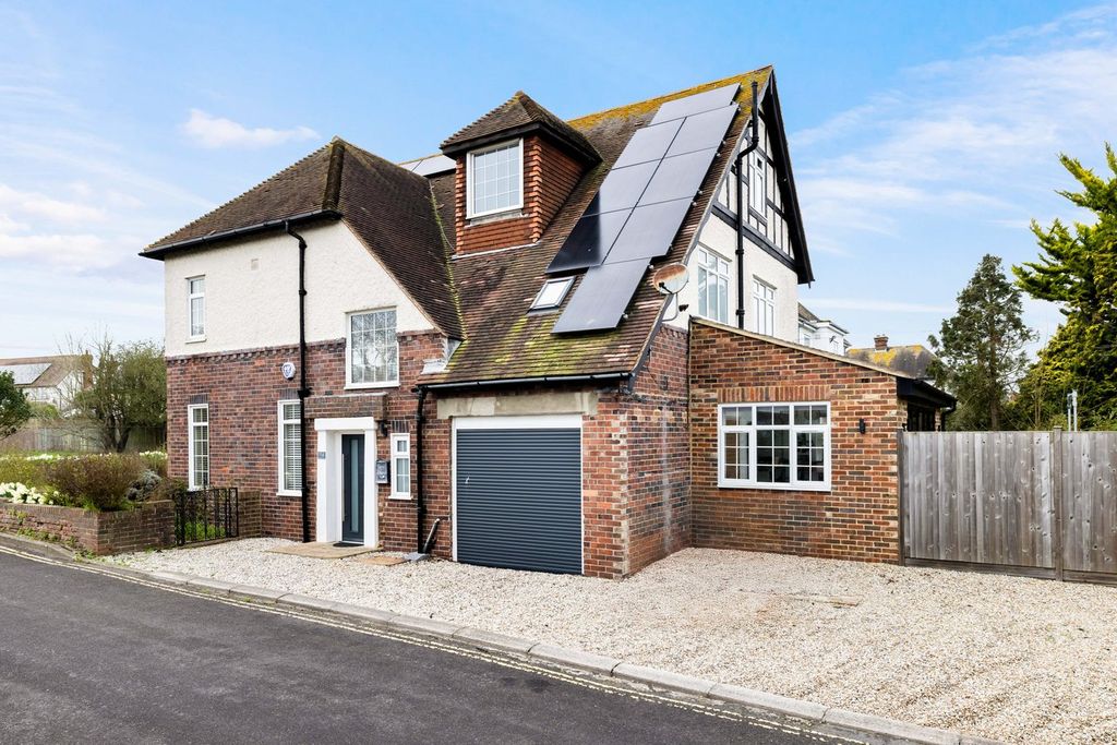 Additional image 25 of 5 bed detached house for saleShorncliffe Road, Folkestone CT20