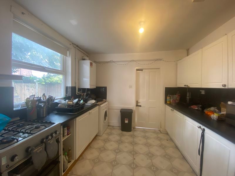 Property photo 3 of 10 Photo 11