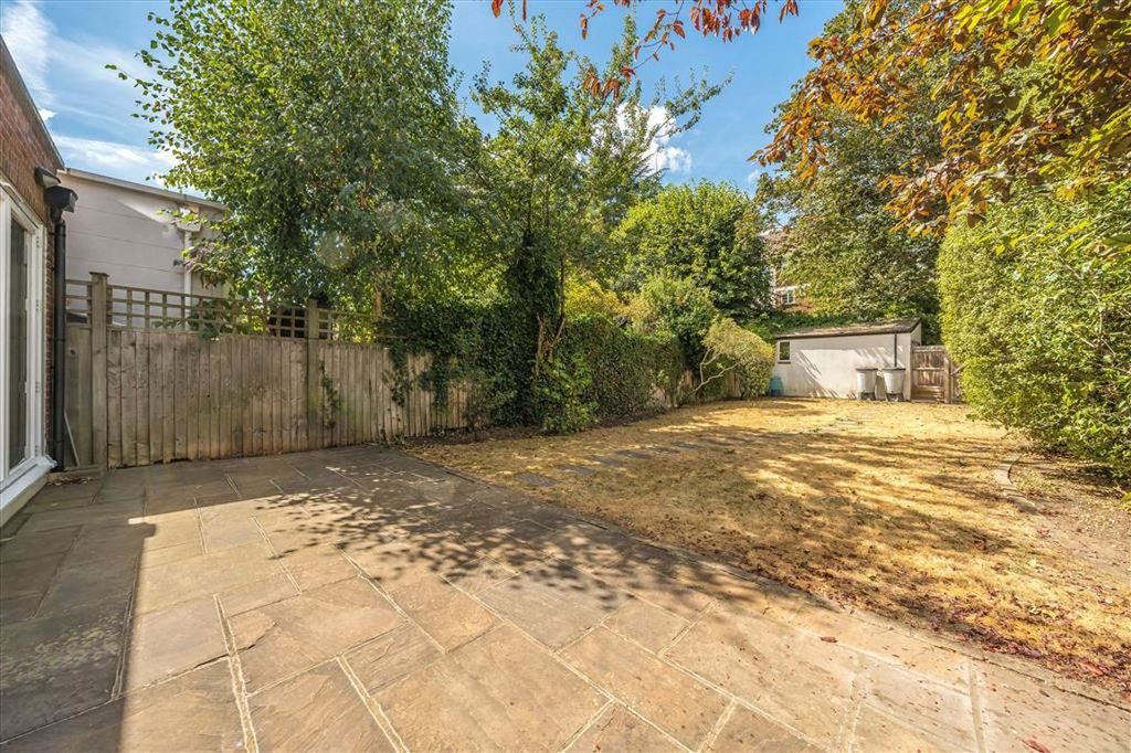 Property photo 3 of 12