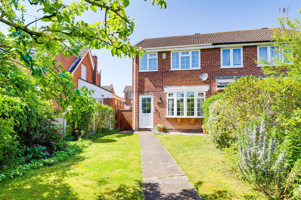 Property photo 1 of 31 11965.Jpg