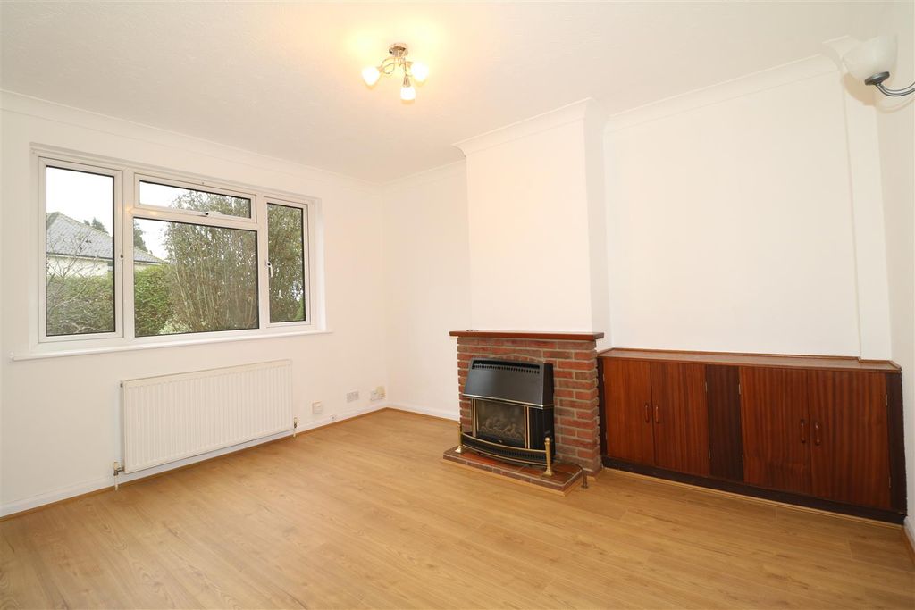 Property photo 3 of 12 Img_3706.Jpg