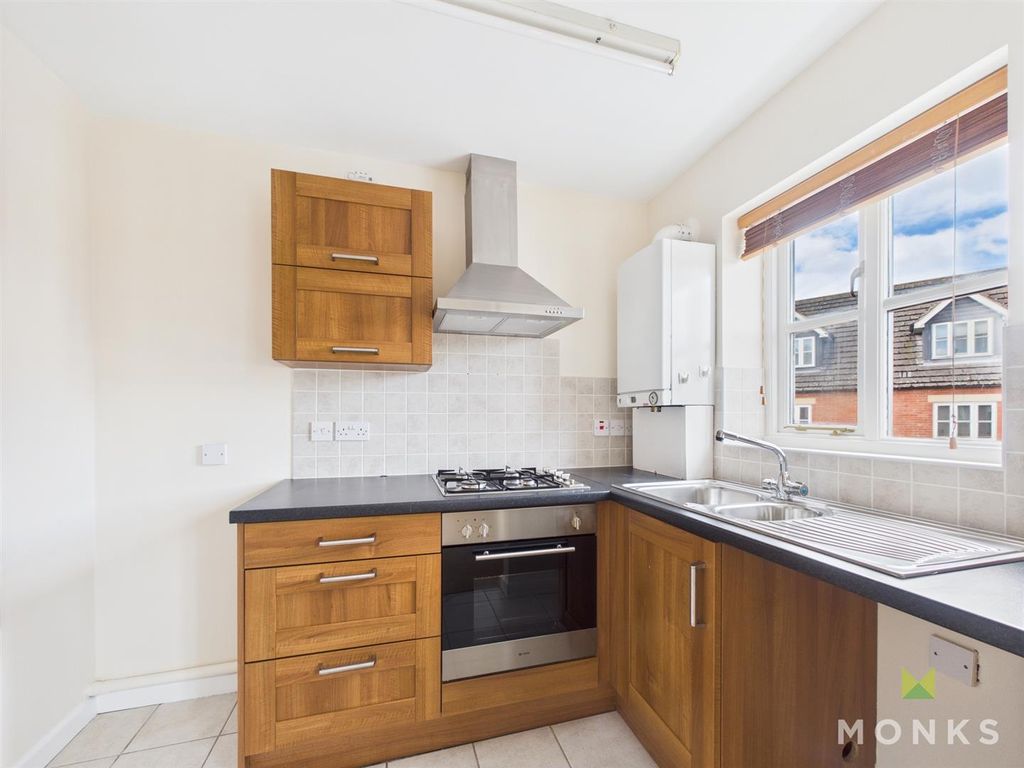 Property photo 2 of 7 Cam01348G0-Pr0724-Still005.Jpg