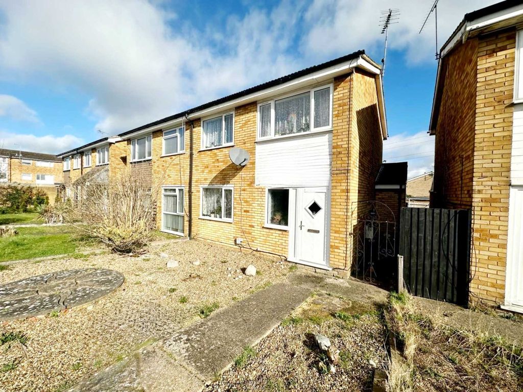 Property photo 1 of 16