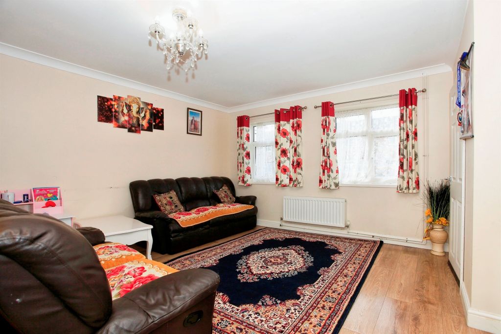 Property photo 2 of 14