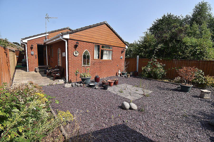 Property photo 3 of 12