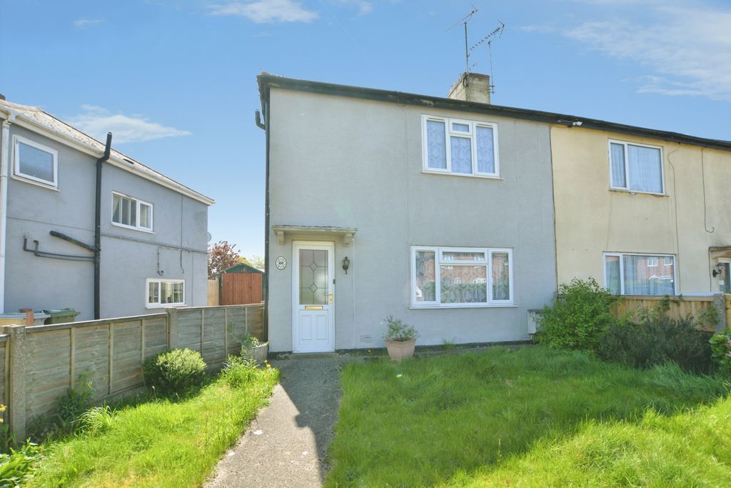 Property photo 1 of 11 Front