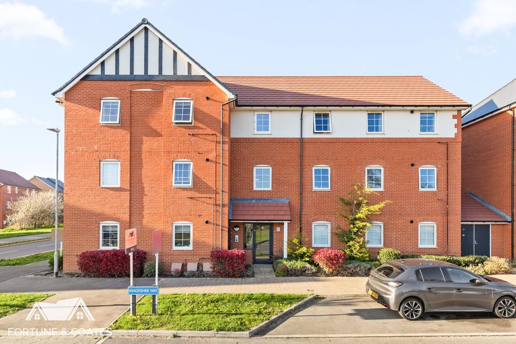 Property photo 1 of 16 Kingfisherway_19.Jpg