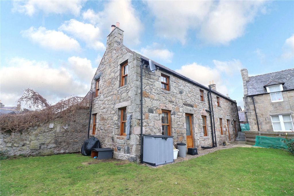 Property photo 1 of 30