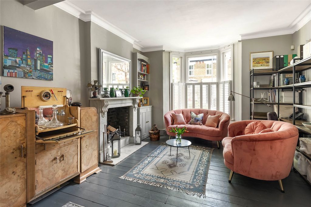 Property photo 3 of 15 Picture No. 04