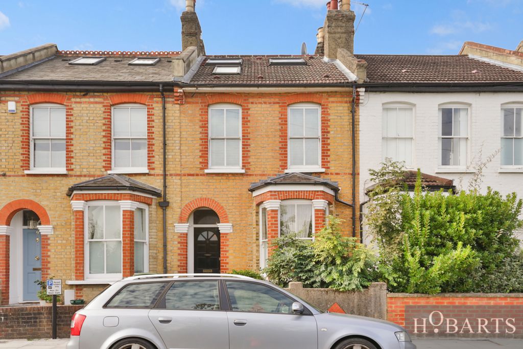Property photo 1 of 14 3- Double Bedroom Victorian Mid-Terraced House For Sale