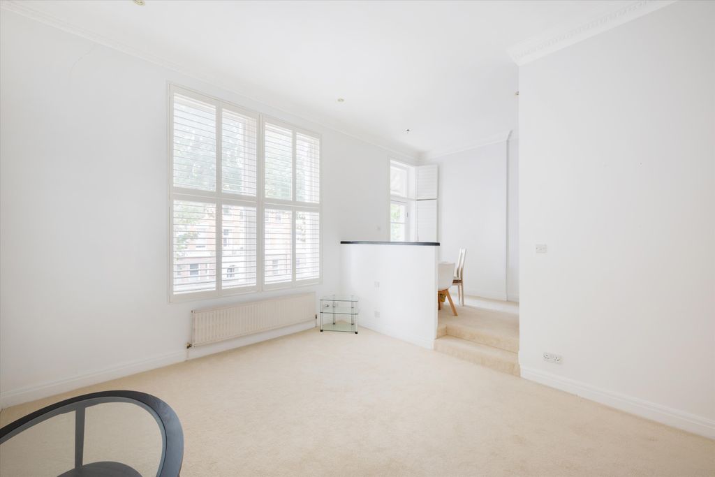 Property photo 2 of 13 Image