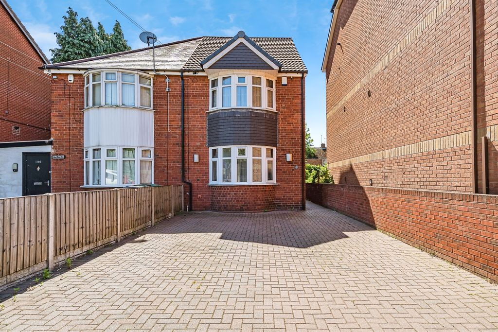 Property photo 1 of 21