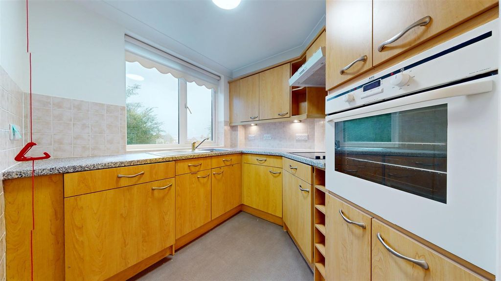 Property photo 3 of 19 Henbury Court Kitchen