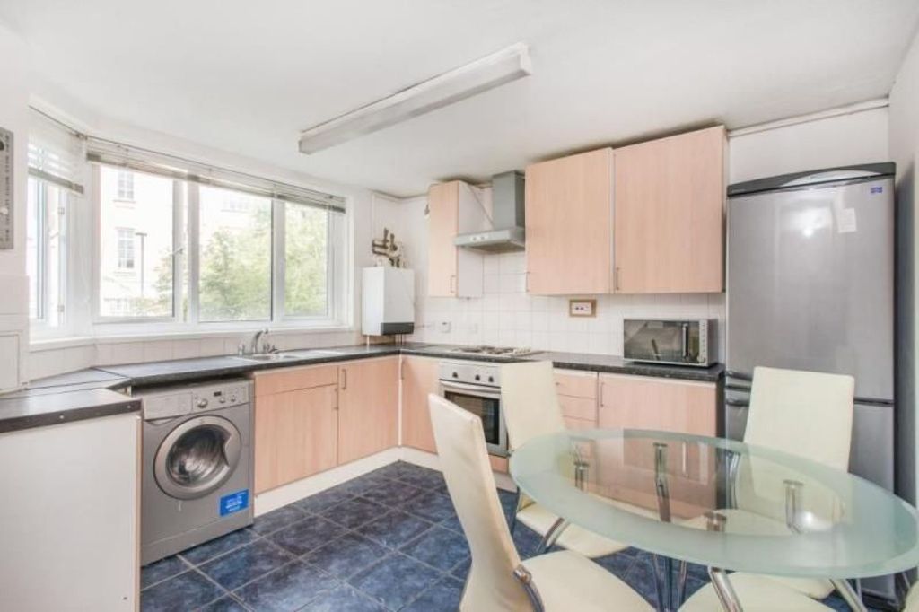 Property photo 1 of 4