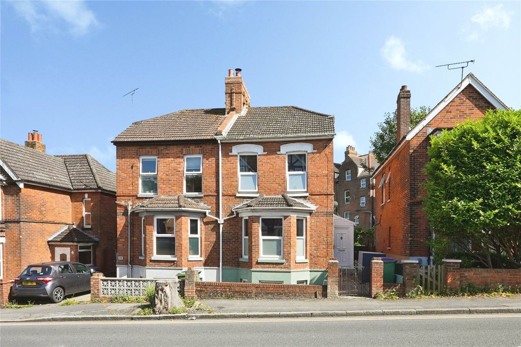 Property photo 1 of 15 Picture No. 40