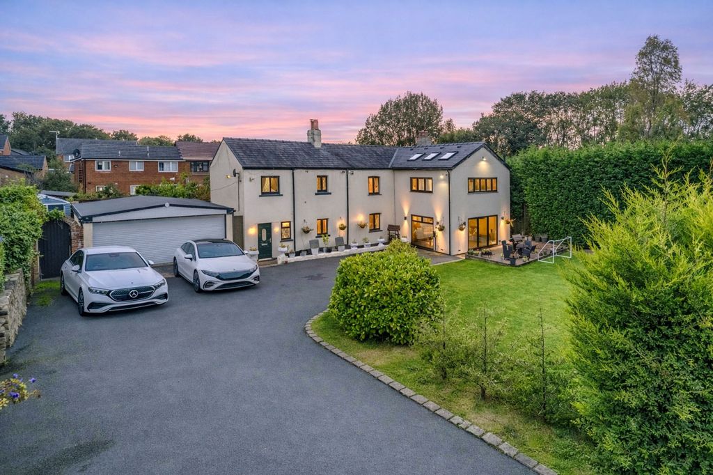 Property photo 1 of 48