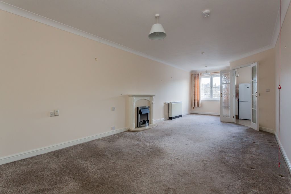 Property photo 2 of 11 Property Image 2