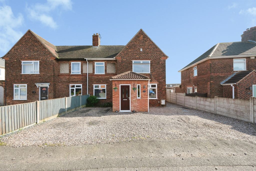 Property photo 2 of 21