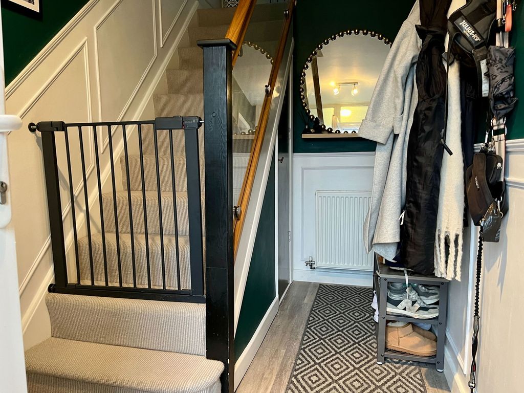 Property photo 3 of 24