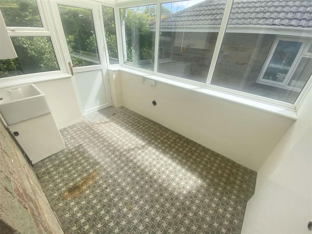 Additional image 8 of 3 bed detached bungalow to rentGalley Lane, Newport PO30