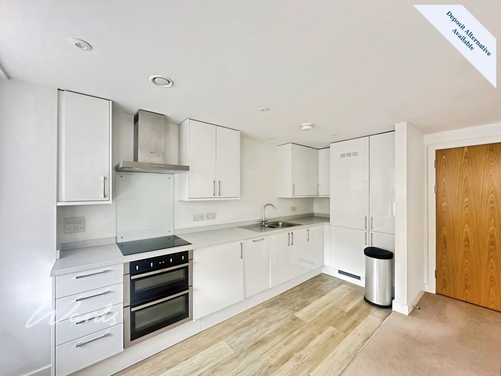 Property photo 1 of 9 Kitchen