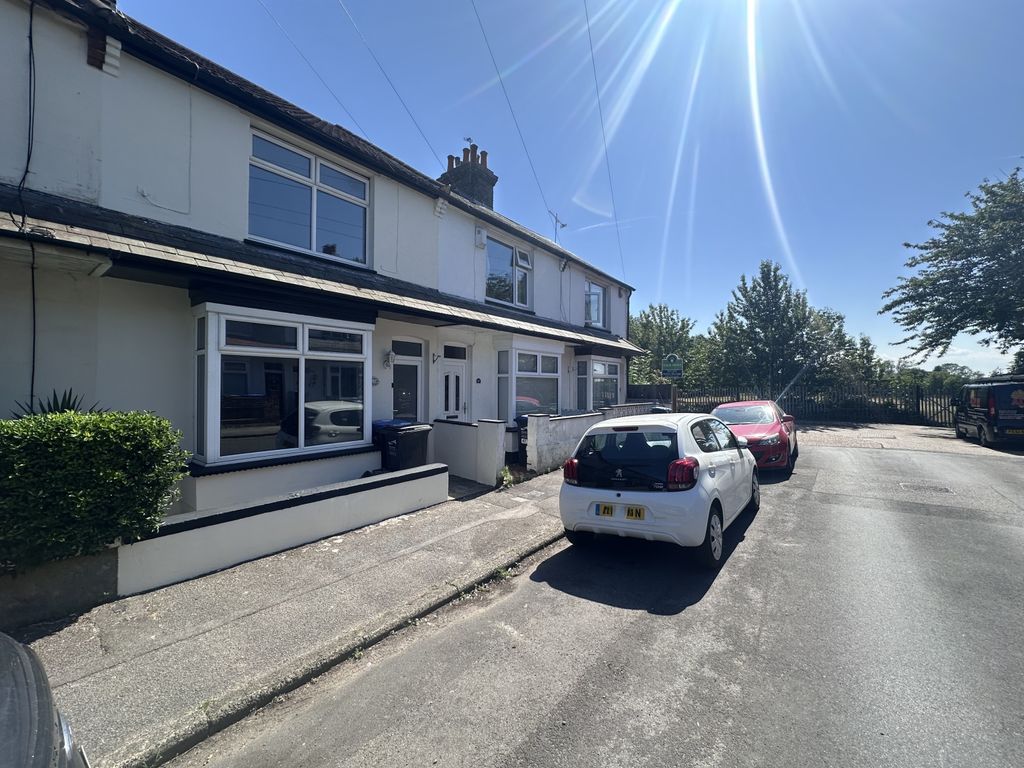 Property photo 1 of 8 Img_3842