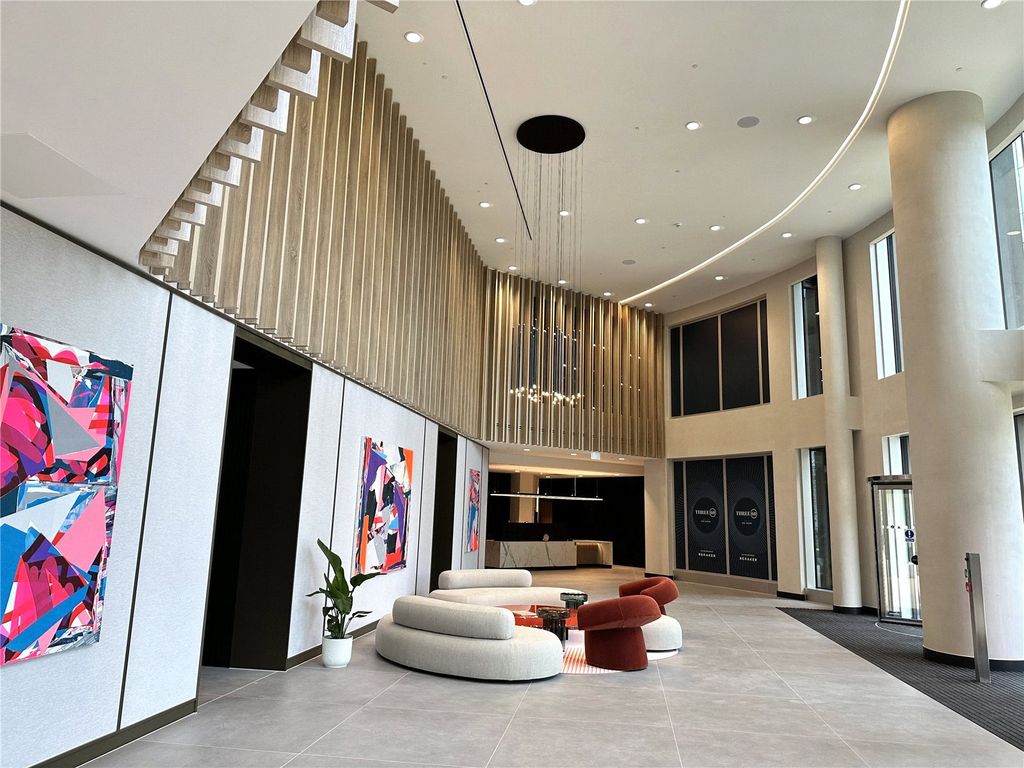 Property photo 2 of 14 Concierge