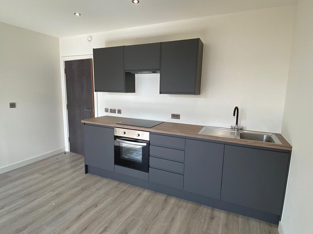 Property photo 2 of 11 0 General