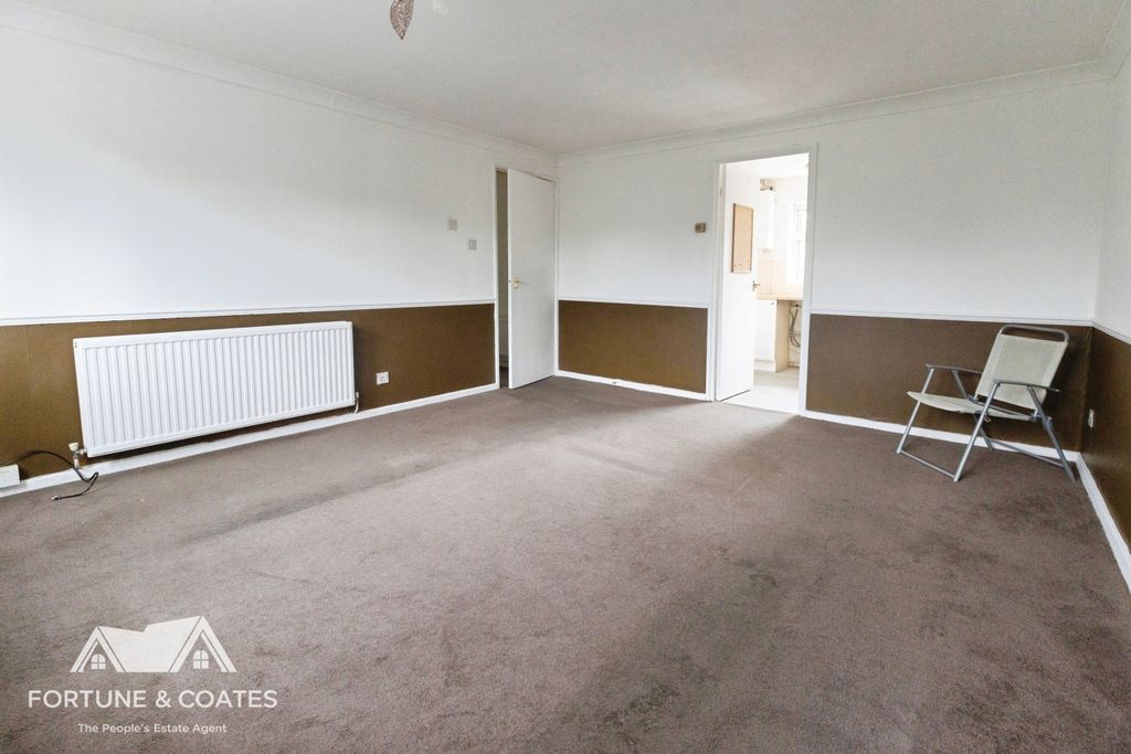 Property photo 2 of 13 Pbox-Img.Jpg
