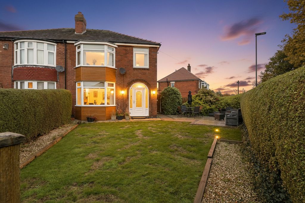 Property photo 1 of 22