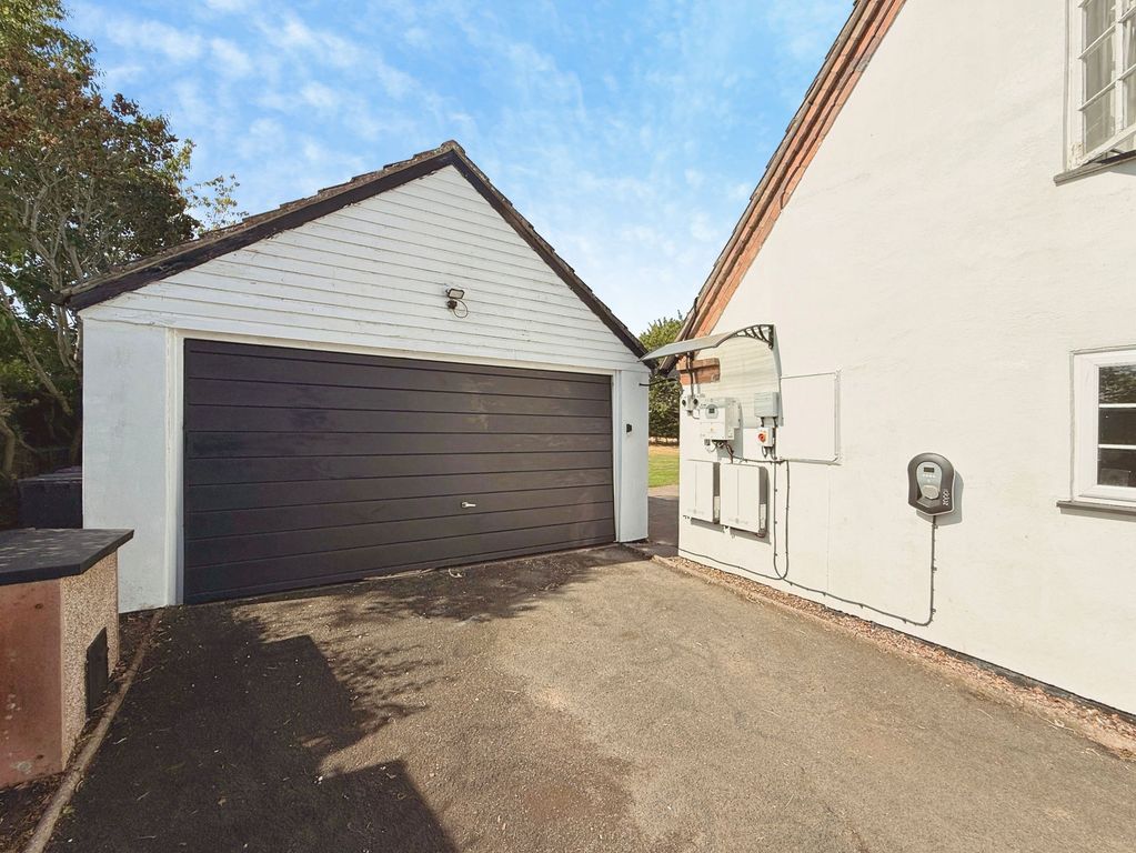 Property photo 3 of 29