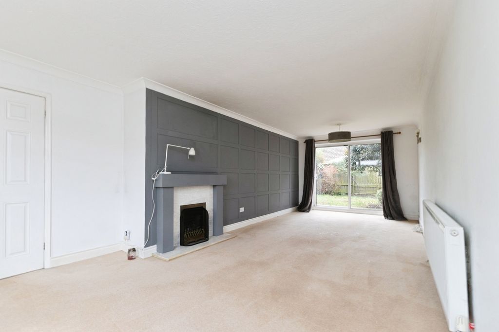 Property photo 3 of 16 Pbox-Img.Jpg