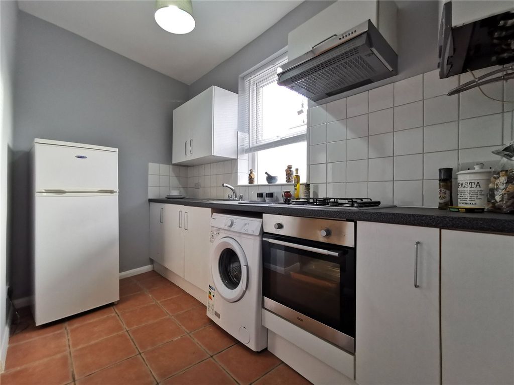 Property photo 3 of 7 Picture No. 04